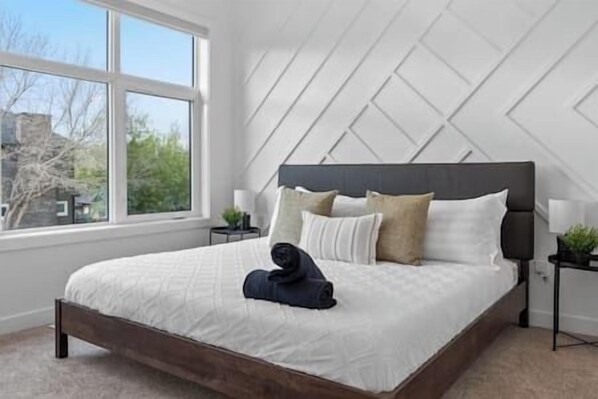 3 habitaciones, tabla de planchar con plancha y wifi gratis 