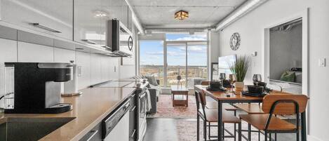 Fridge, microwave, oven, stovetop