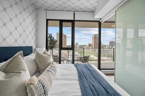 1 makuuhuone, silitysrauta/-lauta, internet, vuodevaatteet