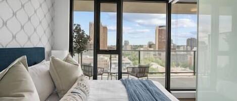 1 quarto, ferros/tábuas de passar roupa, acesso à internet