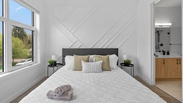 Desk, iron/ironing board, travel crib, free WiFi