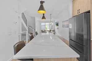 Interior - King Bed | Ping Pong | 3BR | Garage| AC | Backyard (Calgary)