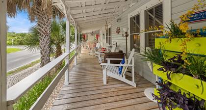 Historic * Walkable * Downtown * Boat Parking * Fire Pit