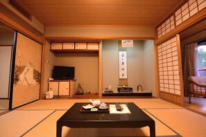 Superior Room | Free WiFi - Koyasan Shukubo Fugenin (Koya)