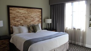 2 chambres, fer et planche à repasser, lit de bébé portatif, Wi-Fi