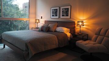 Appartamento Classic | 1 camera, una cassaforte in camera, tende oscuranti, ferro/asse da stiro