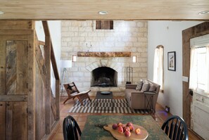 Cabin No.4 | Living area | 49-inch flat-screen TV with satellite channels