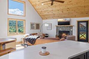TV, fireplace, video games, table football - Modern Mountain Retreat I Hot Tub, Views, Game Room (Beech Mountain)