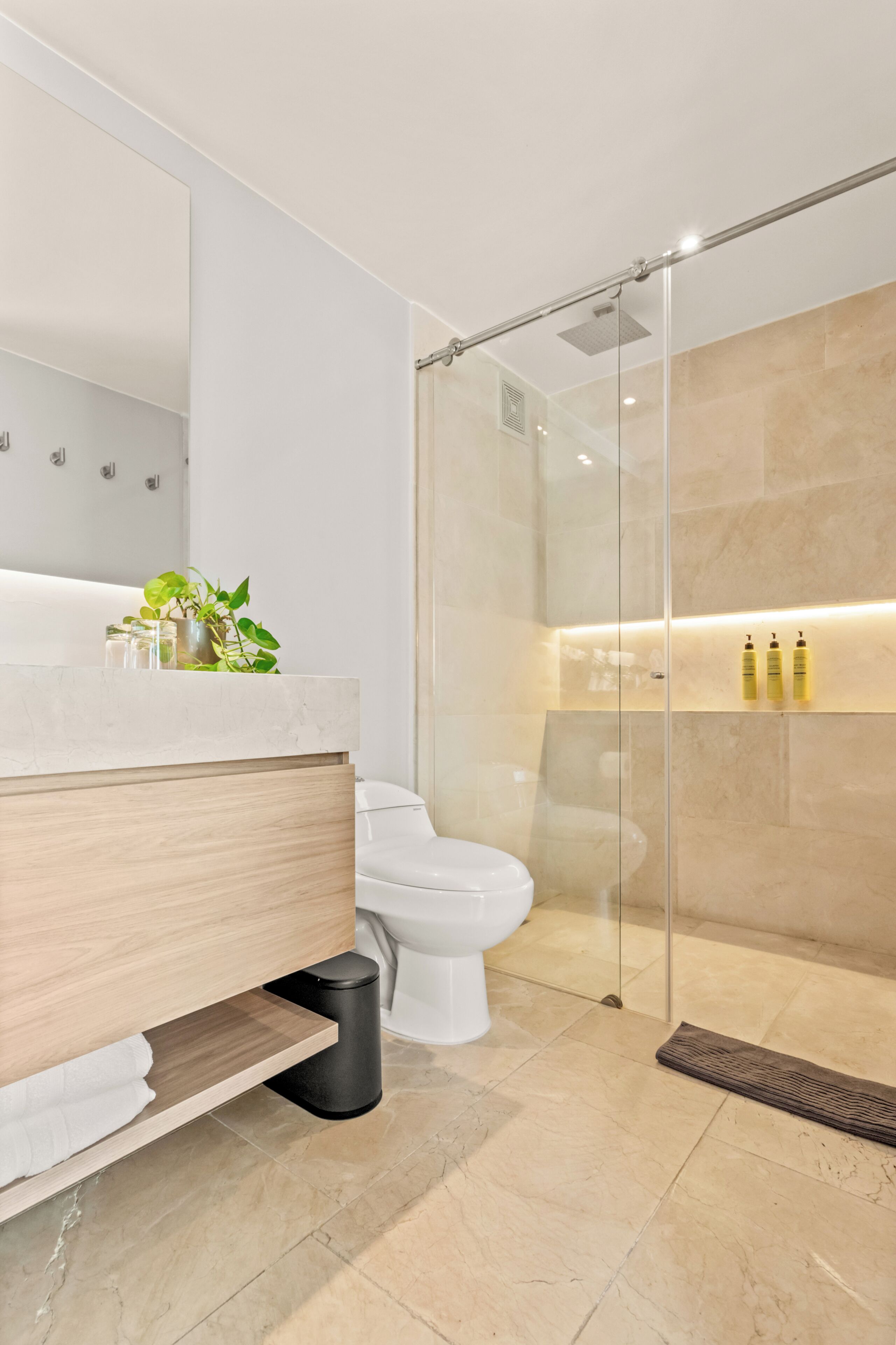 Junior Double Room, Kitchen | Bathroom