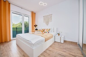 1 غرفة نوم ومكواة/لوح كي وواي فاي مجانًا وملاءات أسرّة