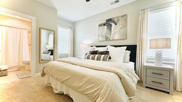 3 bedrooms, iron/ironing board, internet, bed sheets