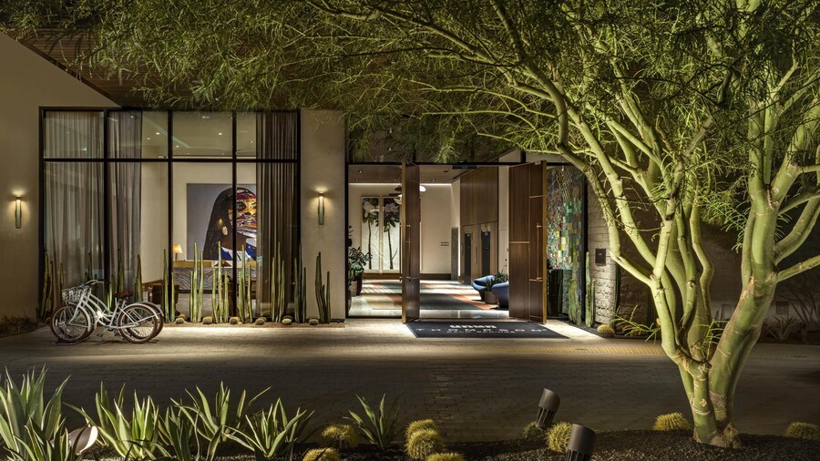 Thompson Palm Springs, by Hyatt