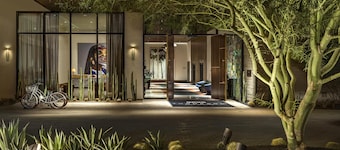 Thompson Palm Springs, by Hyatt