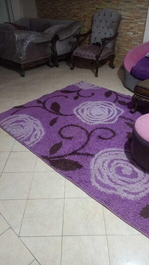 Comfort kamer, 1 twee- of 2 eenpersoonsbedden, uitzicht op stad | Woonruimte