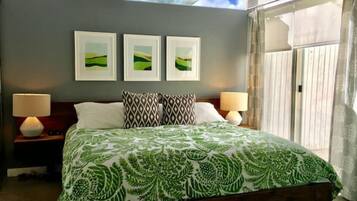 3 bedrooms, in-room safe, desk, iron/ironing board