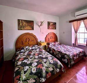 Comfort Double Room | Free WiFi, bed sheets - Hotel Posada del Sol (Tuxpan)