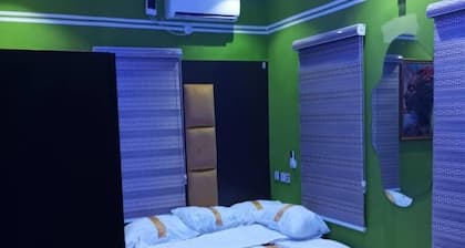 City End Luxury Hotel and Apartment