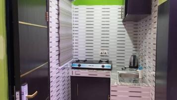 Ketuhar gelombang mikro, dapur