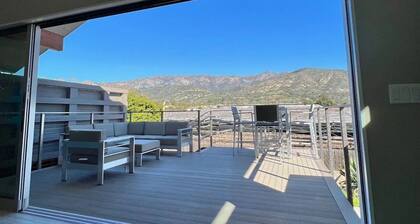 Stunning Hillview Suite near the beach