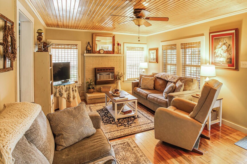 Charming Country Home W/ Yard - 14 Mi To Ole Miss! - Enid Lake, MS