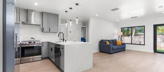 Elegant 3 bedroom 2 bathroom near downtown Delray Beach 