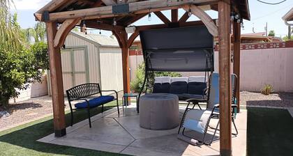 Desert Oasis of Tucson. Charming 3-bedroom home w/ gazebo and swimming pool