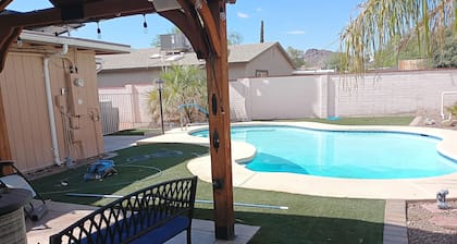 Desert Oasis of Tucson. Charming 3-bedroom home w/ gazebo and swimming pool