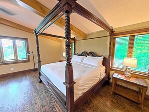 8 habitaciones, tabla de planchar con plancha, cuna de viaje y wifi