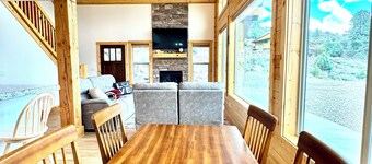 New Rental. Sleeps 8. Family Getaway with Great Views of Panguitch Lake & Sunset