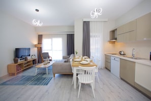 In-room safe, desk, laptop workspace, iron/ironing board