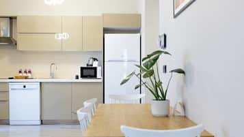 Standard Apartment, Multiple Beds, Non Smoking, Kitchenette (with Sofabed) | In-room safe, desk, laptop workspace, iron/ironing board