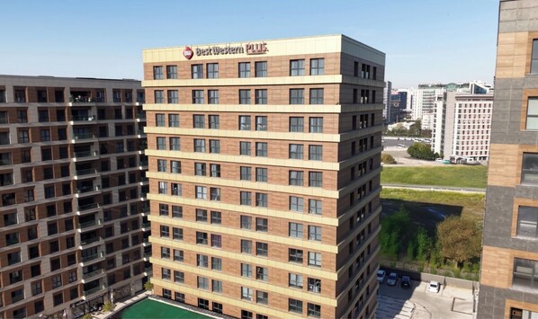 Exterior - Best Western Plus Hotel & Residences Istanbul (Istanbul)