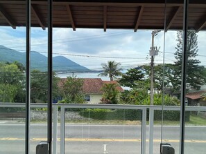 Interior - HIGH STANDARD HOUSE IN FRONT OF THE BEACH WITH POOL (Ribeirão da Ilha Florianópolis)