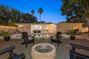 Lämmitetty uima-allas