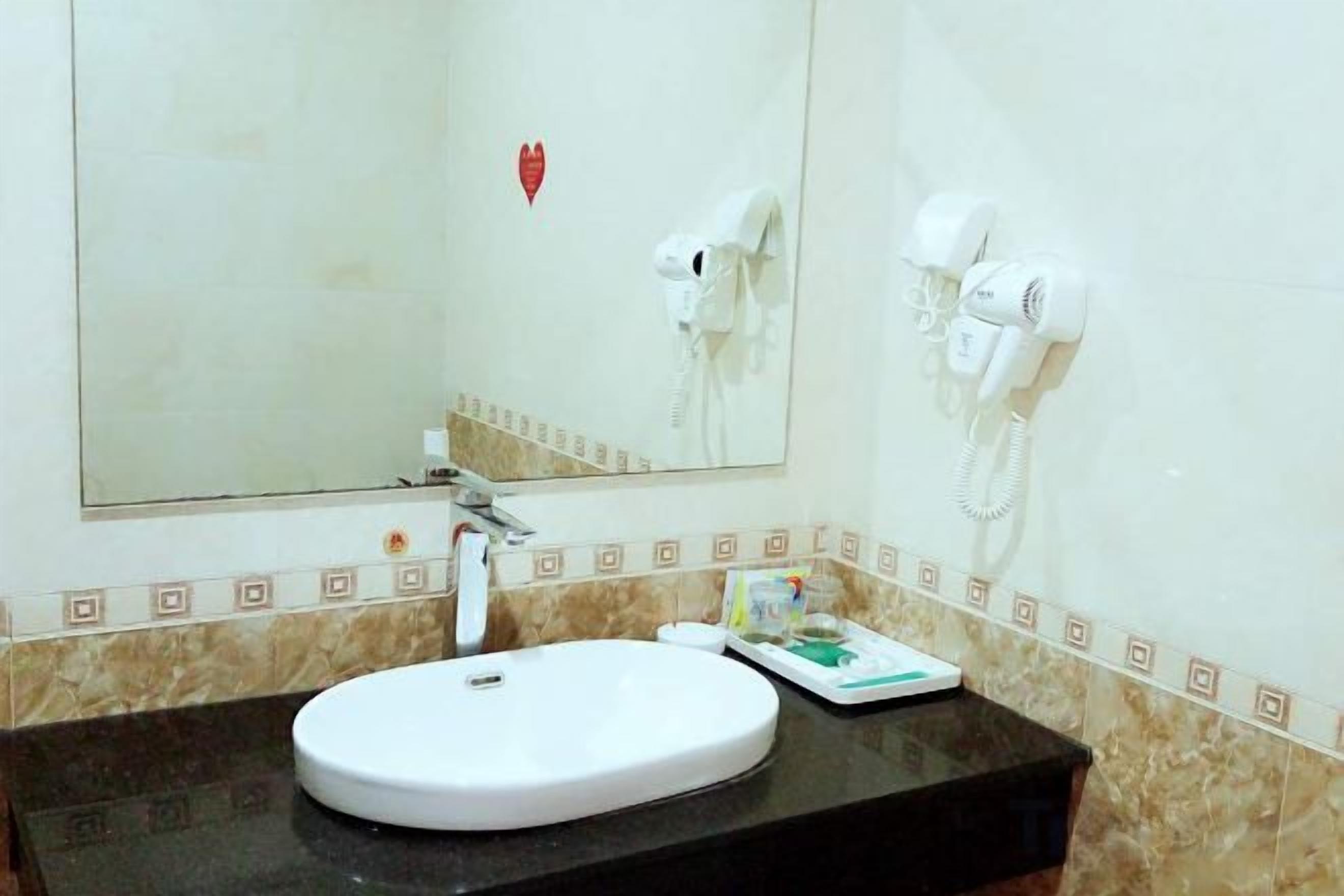 Phòng tắm