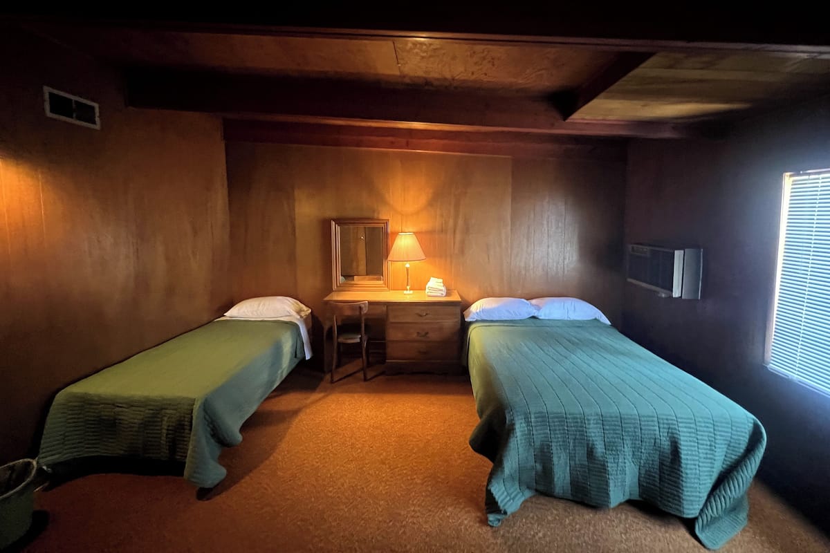 1 Double Bed and 1 Twin Bed | 1 bedroom, free WiFi