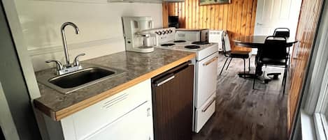Appartamento, vista collina | 1 camera, Wi-Fi gratuito