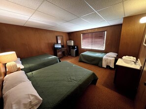 Deluxe Plus | Free WiFi - Lost Pines Lodge (Harrietta)