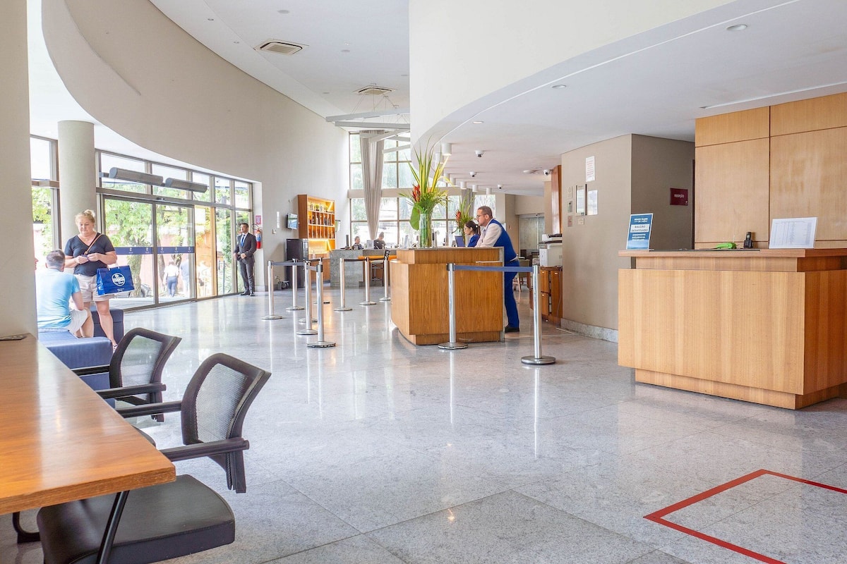 Apartment | Lobby