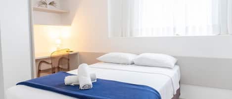 Apartment | Desk, free WiFi