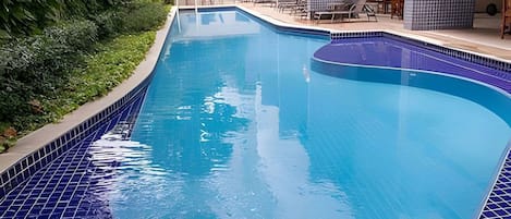 Piscine extérieure