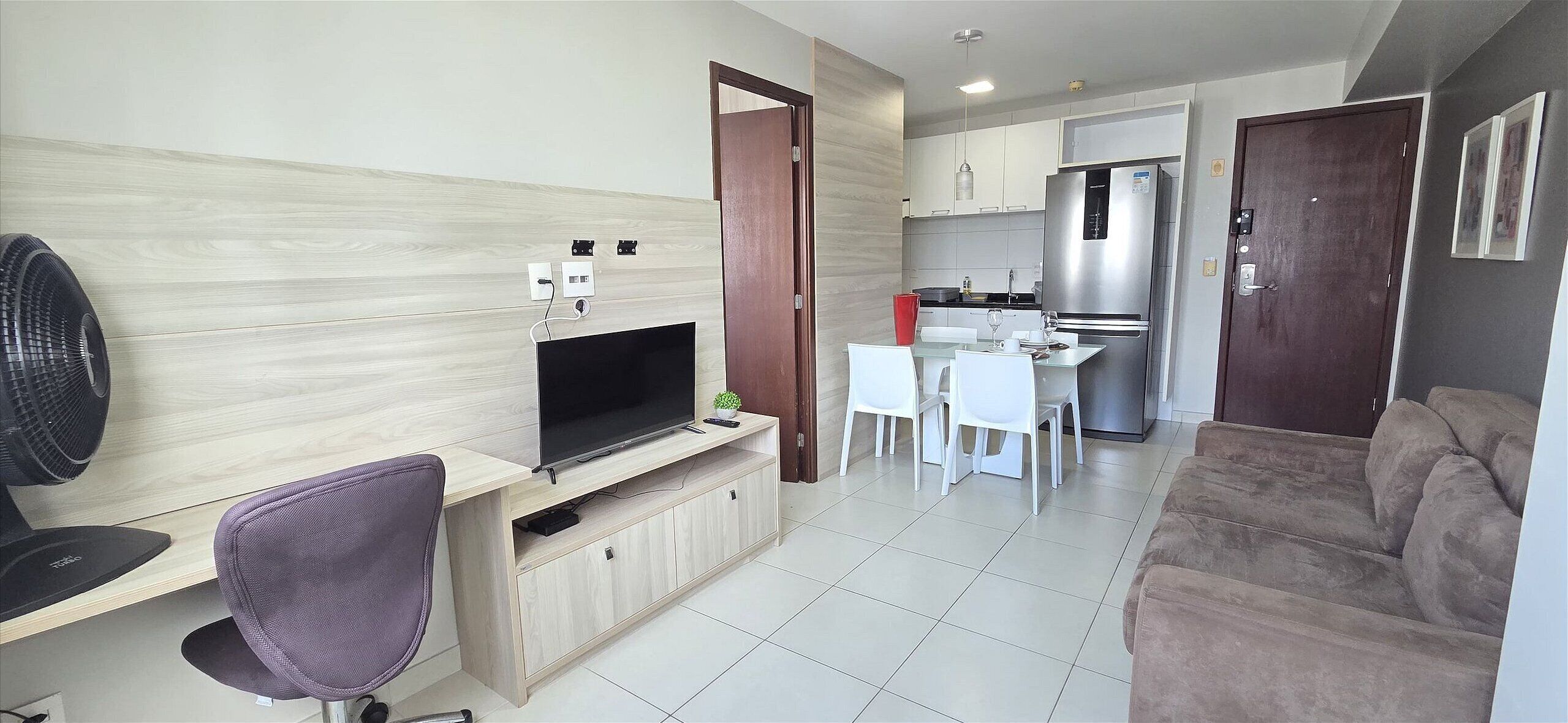 Apartment | Living area | TV
