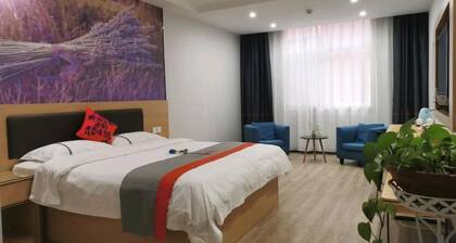 Junyi Chain Hotel (Tianmen baoan palza Store)