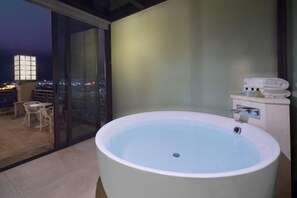 Unclassified image, 2 of 73, button - JP Hyllis Hotel (Chuxiong City)
