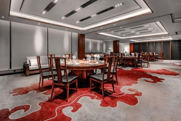 Unclassified image, 1 of 37, button - JP Hyllis Hotel (Chuxiong City)