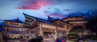 JP Hyllis Hotel