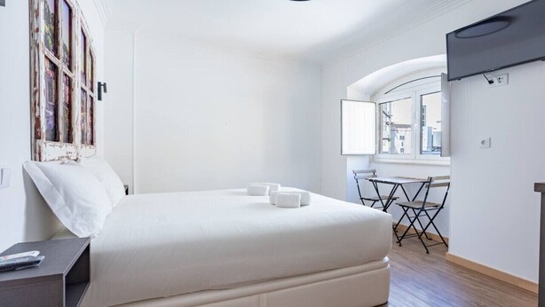1 bedroom, WiFi, bed sheets - Studio Gáveas in Lively Bairro Alto by Lisbeyond (Lisboa)