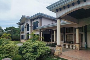 Unclassified image, 5 of 12, button - Casa Nena Hotel and Resort Iloilo (Miagao)