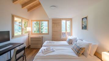 3 chambres, fer et planche Ă repasser, Wi-Fi gratuit, draps fournis