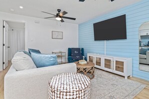 Smart TV - Sunny Haven #621: 1BR Townhome in Fort Walton (Fort Walton Beach)